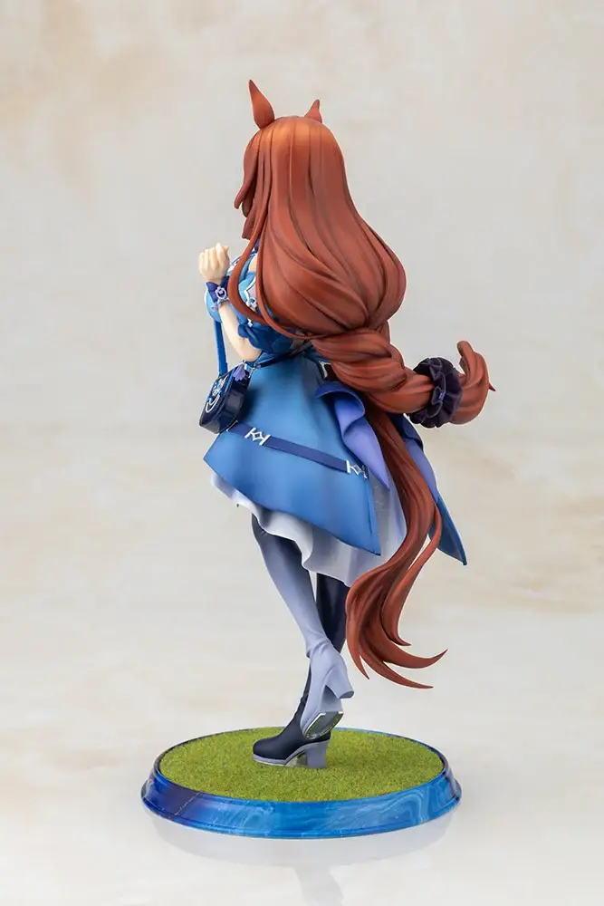 Figurine Super Creek de Uma Musume Pretty Derby par Kotobukiya, scale 1/7 en PVC peint, hauteur 276 mm